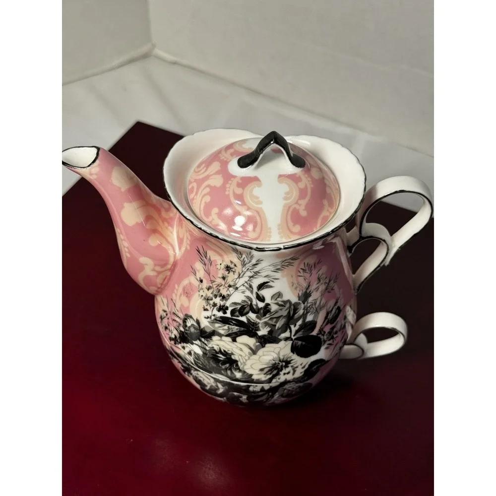 3 Piece Tea Pot With Cup pink Black and white Tea pot with lid In Excellent Cond
